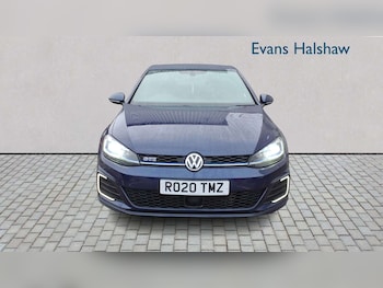 Used Volkswagen Golf 2020 for sale - 77810814: Photo