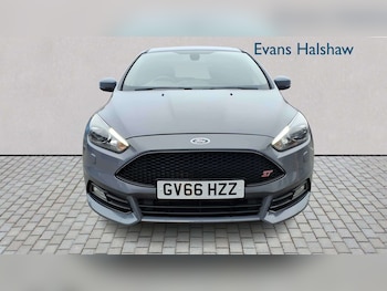 Used Ford Focus 2017 for sale - 78161498: Photo