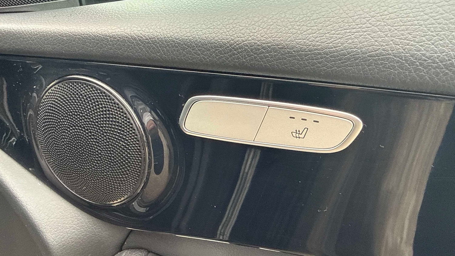 Used Mercedes-Benz GLC 2018 for sale - 78104720: Photo 15