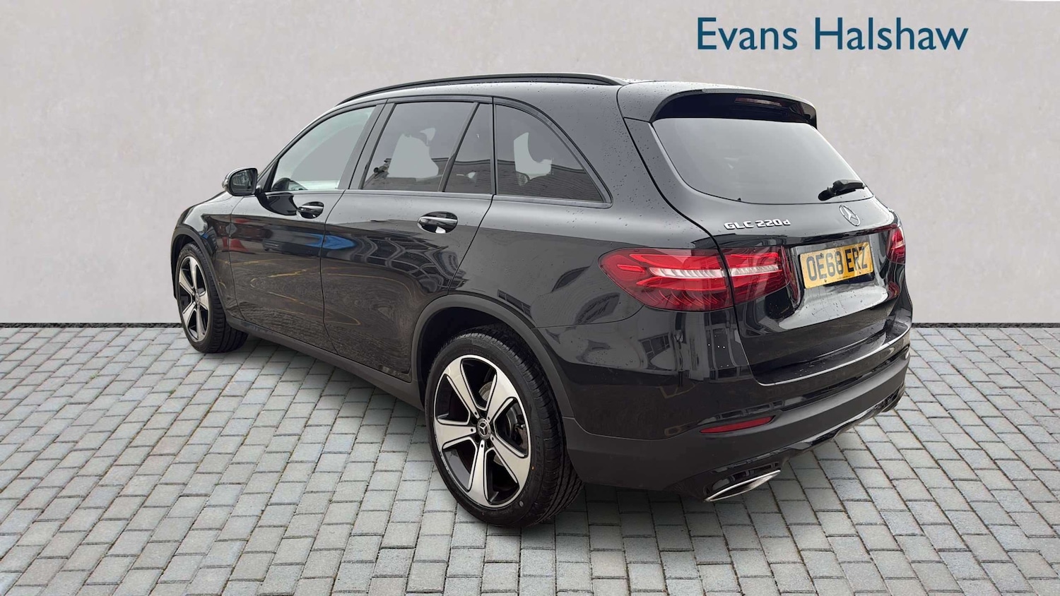 Used Mercedes-Benz GLC 2018 for sale - 78104720: Photo 2