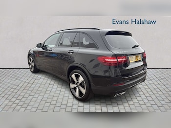 Used Mercedes-Benz GLC 2018 for sale - 78104720: Photo