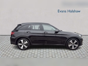 Used Mercedes-Benz GLC 2018 for sale - 78104720: Photo