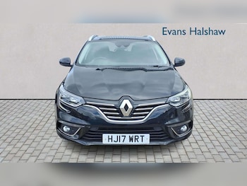 Used Renault Megane 2017 for sale - 78825246: Photo