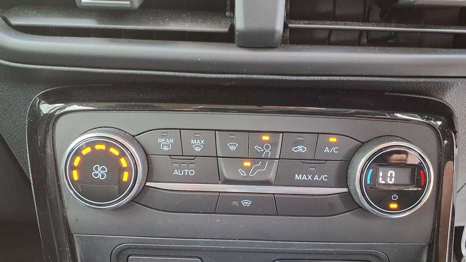 Used Ford Ecosport 2020 for sale - 76967765: Photo 19