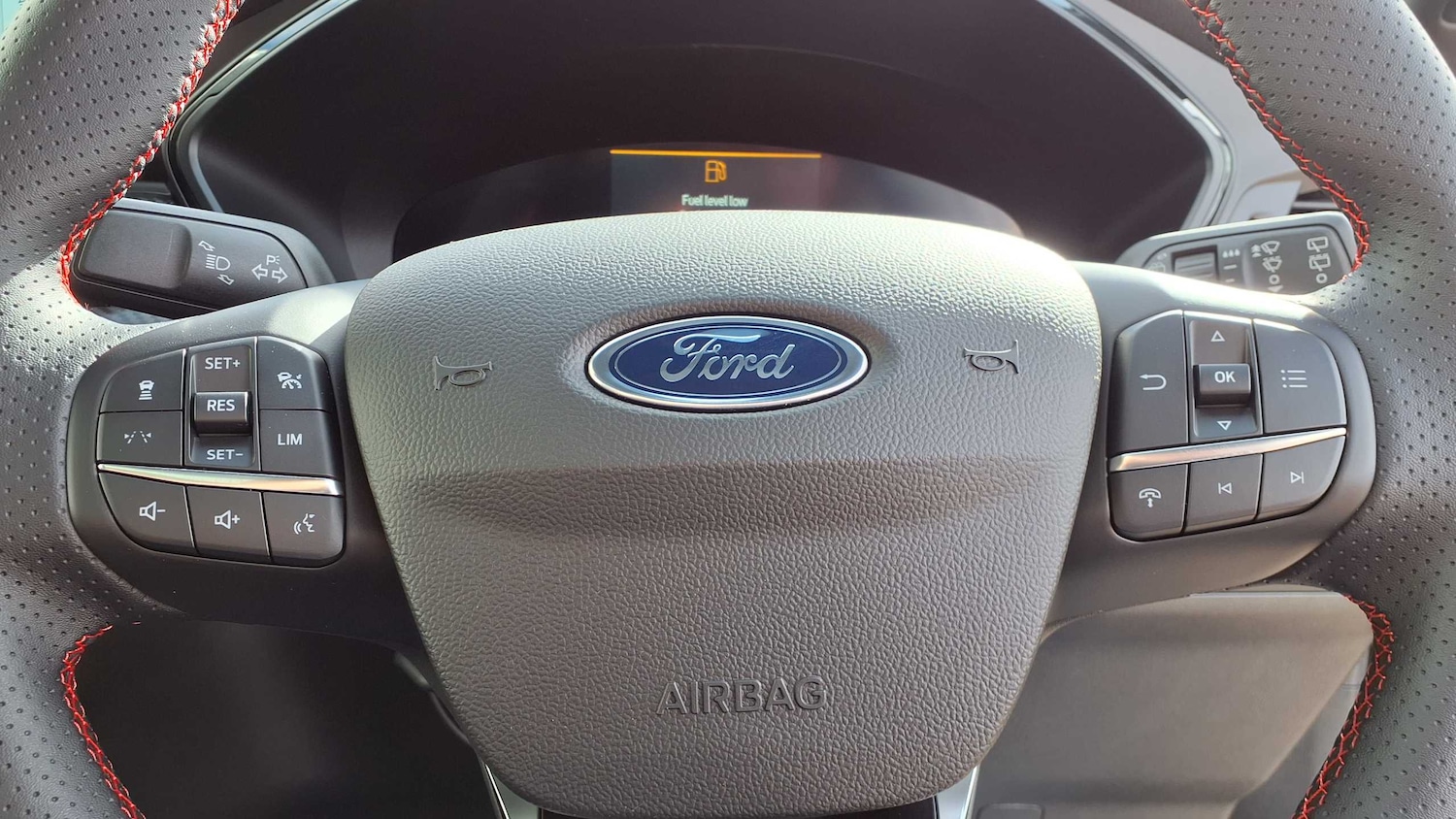 Used Ford Kuga 2025 for sale - 76978846: Photo 30