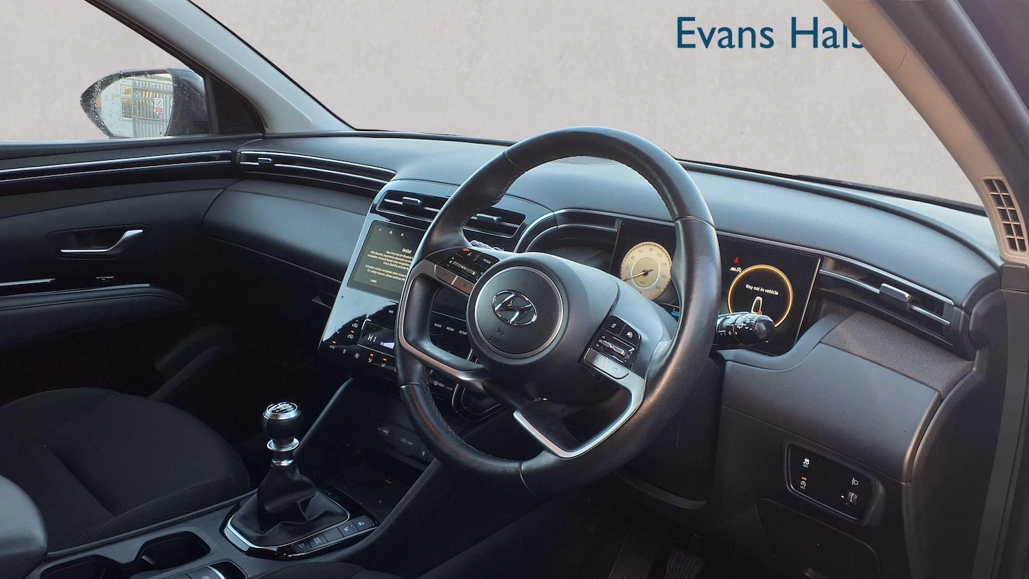 Used Hyundai TUCSON 2022 for sale - 76610487: Photo 4