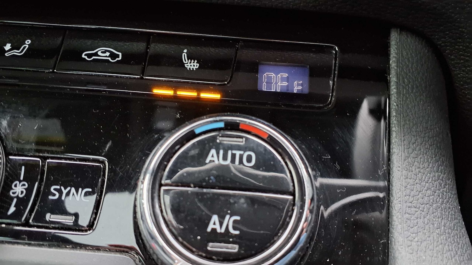 Used Skoda Karoq 2019 for sale - 76390752: Photo 17