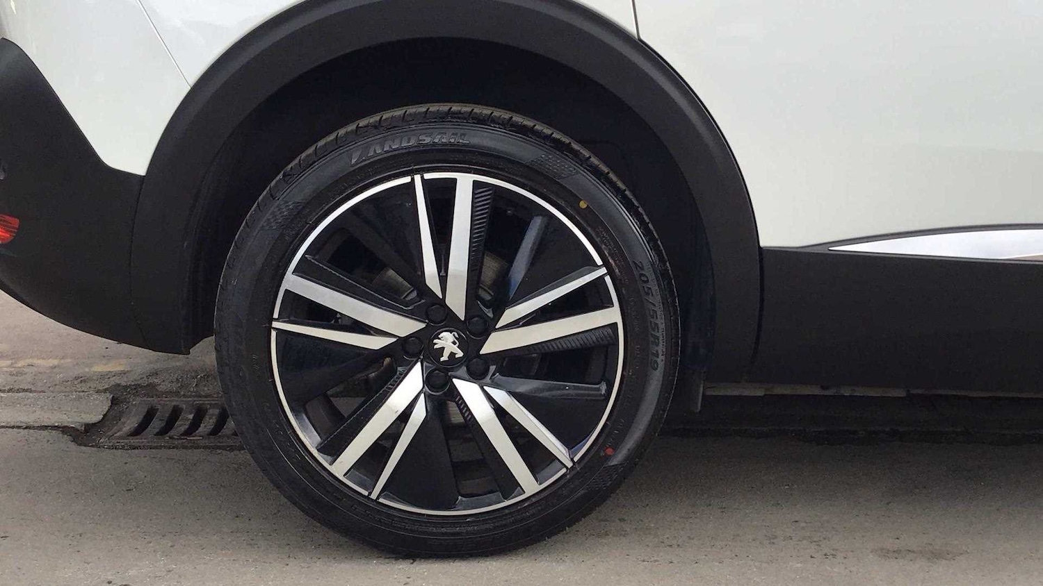 Used Peugeot 5008 2021 for sale - 77158345: Photo 13