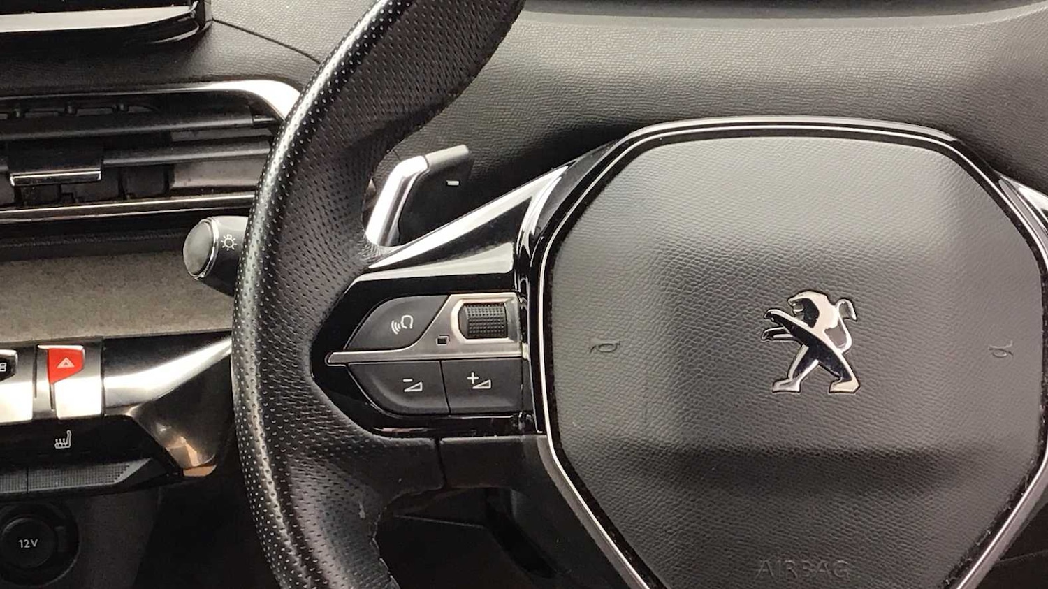 Used Peugeot 5008 2021 for sale - 77158345: Photo 21