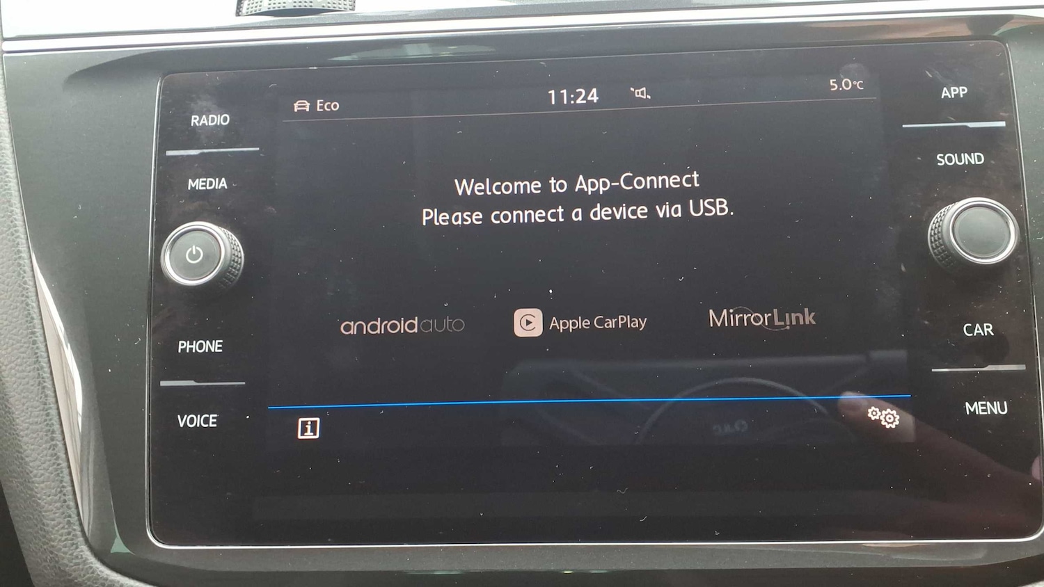 Used Volkswagen Tiguan 2018 for sale - 77914084: Photo 11