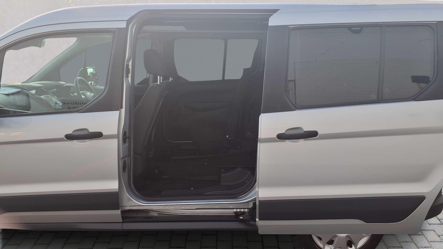 Used Ford Grand Tourneo Connect 2018 for sale - 76929037: Photo 16