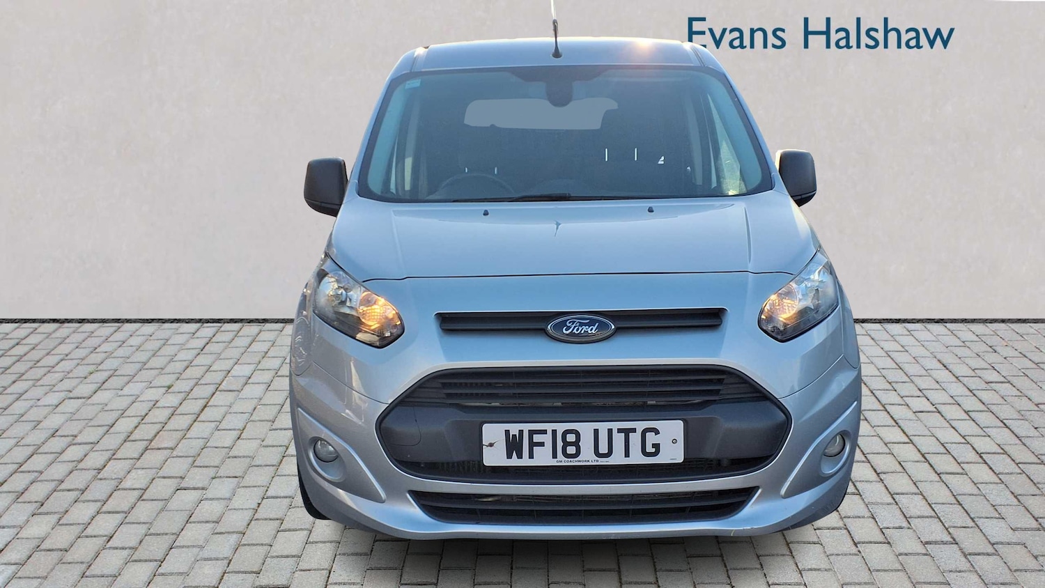 Used Ford Grand Tourneo Connect 2018 for sale - 76929037: Photo 3