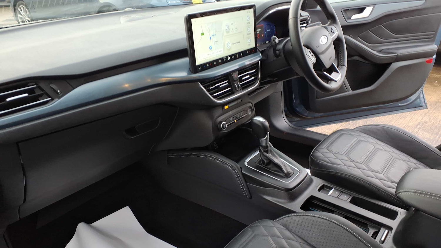 Used Ford Focus 2022 for sale - 76875799: Photo 11