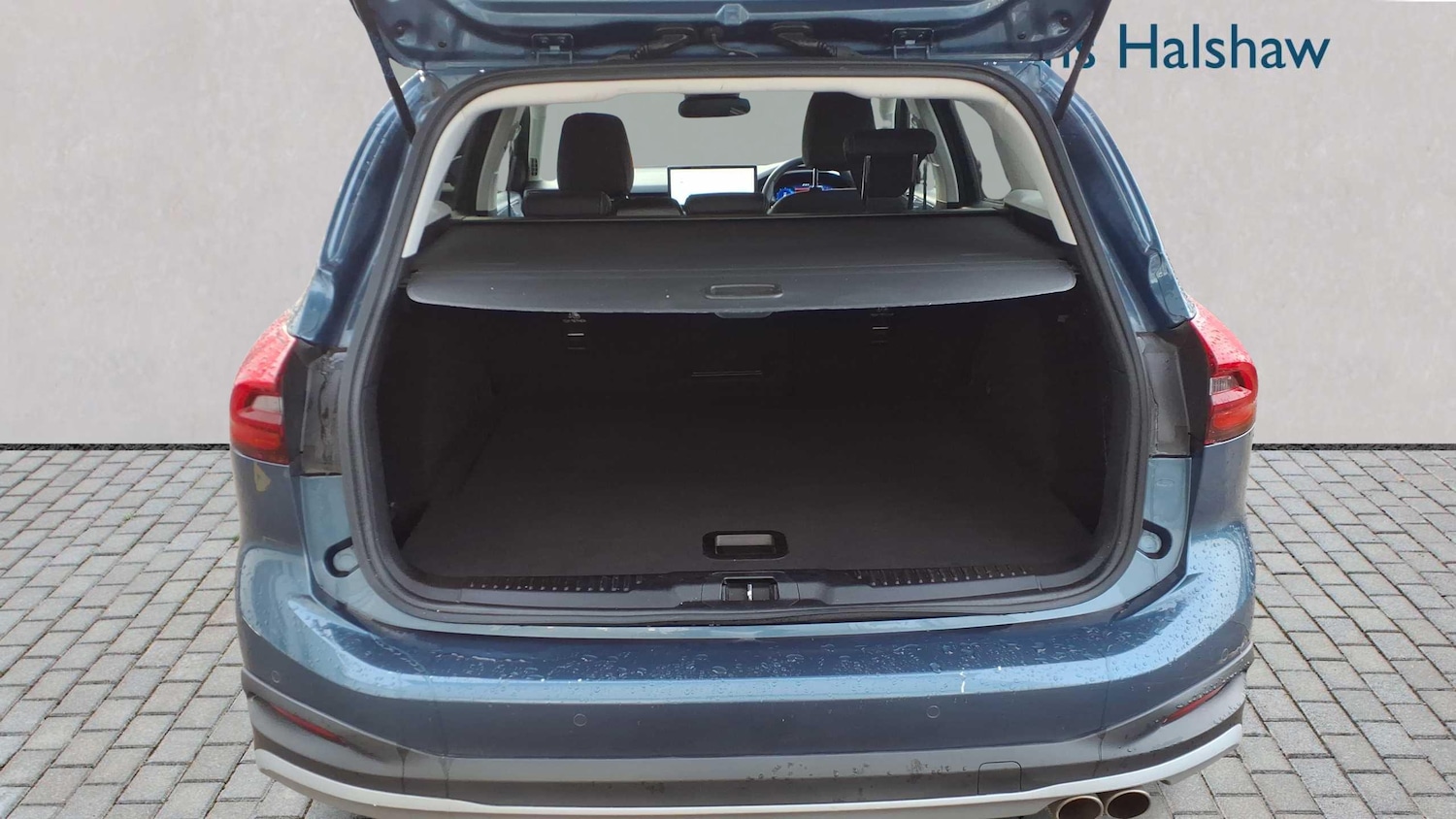 Used Ford Focus 2022 for sale - 76875799: Photo 8