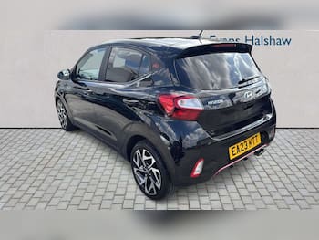 Used Hyundai i10 2023 for sale - 79637464: Photo