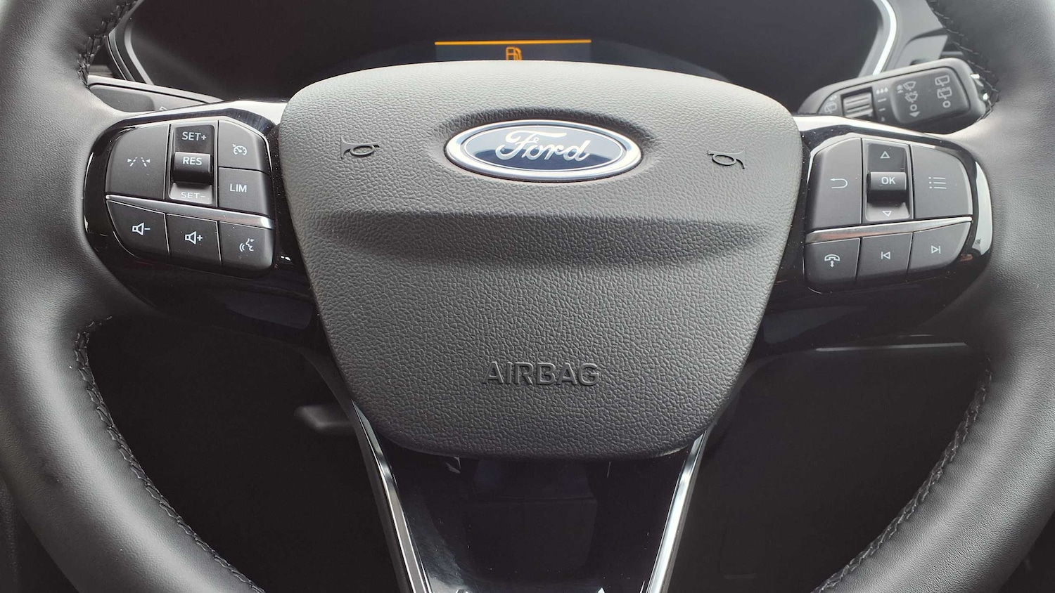 Used Ford Kuga 2025 for sale - 76298499: Photo 27