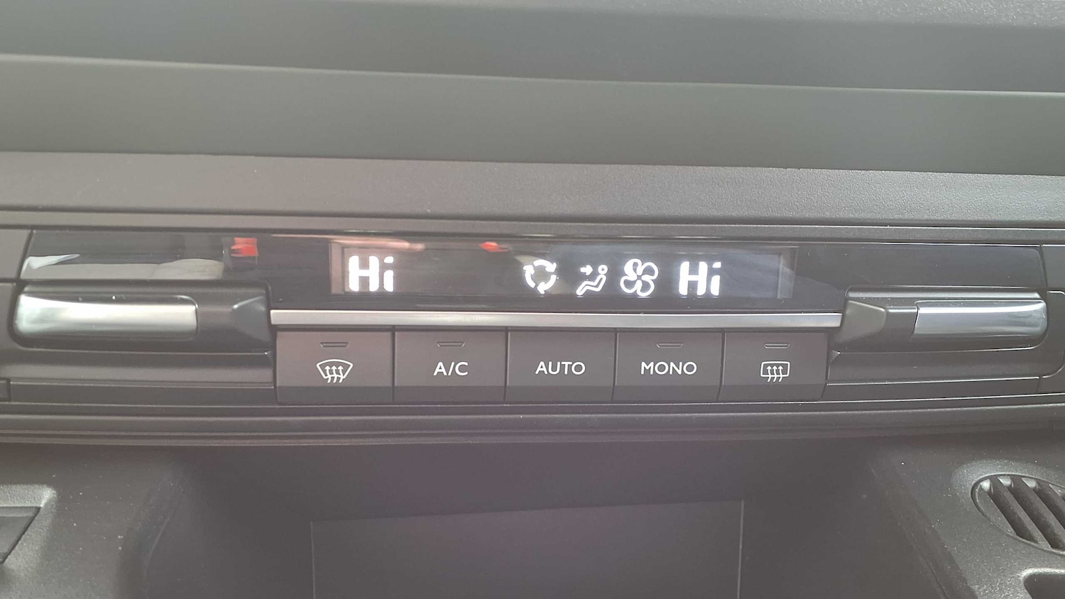 Used Citroen Berlingo 2022 for sale - 76460611: Photo 20