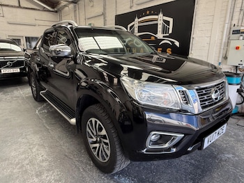 Used Nissan Navara 2017 for sale - 79483792: Photo
