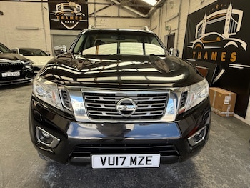 Used Nissan Navara 2017 for sale - 79483792: Photo