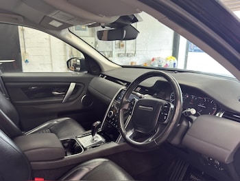 Used Land Rover Discovery Sport 2019 for sale - 79426069: Photo