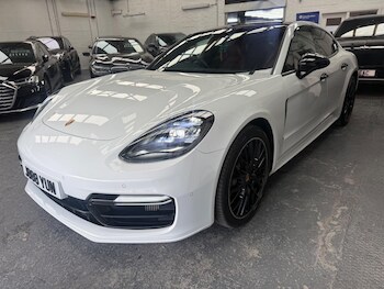 Used Porsche Panamera 2018 for sale - 79106168: Photo