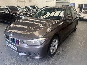 Used BMW 3 Series 2015 for sale - 79401223: Photo