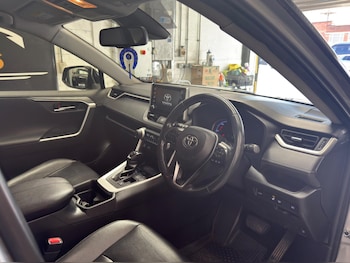 Used Toyota RAV4 2020 for sale - 79106810: Photo