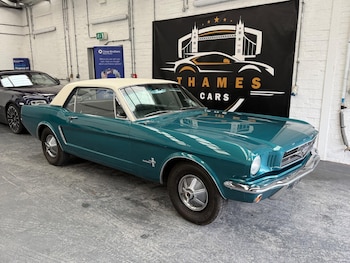 Used Ford Mustang 2015 for sale - 79107225: Photo