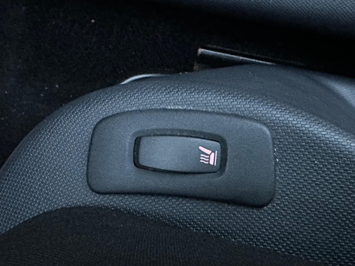 Used Renault Clio 2014 for sale - 76592779: Photo 20