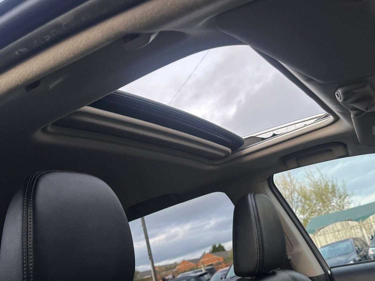 Used Mitsubishi Outlander 2014 for sale - 76572006: Photo 21