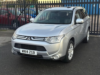 Used Mitsubishi Outlander 2014 for sale - 76572006: Photo