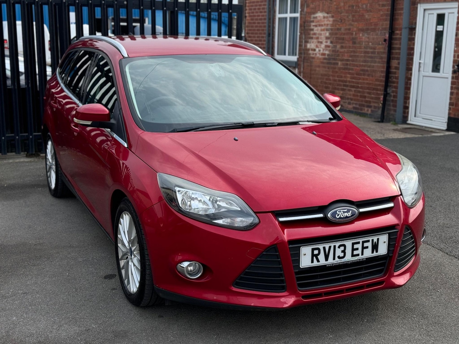 Used Ford Focus 2013 for sale - 76551082: Photo 1