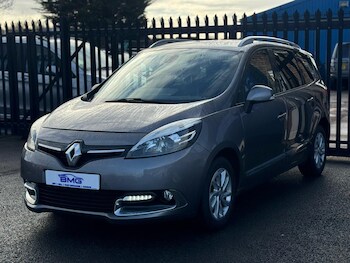 Used Renault Grand Scenic 2016 for sale - 77549276: Photo
