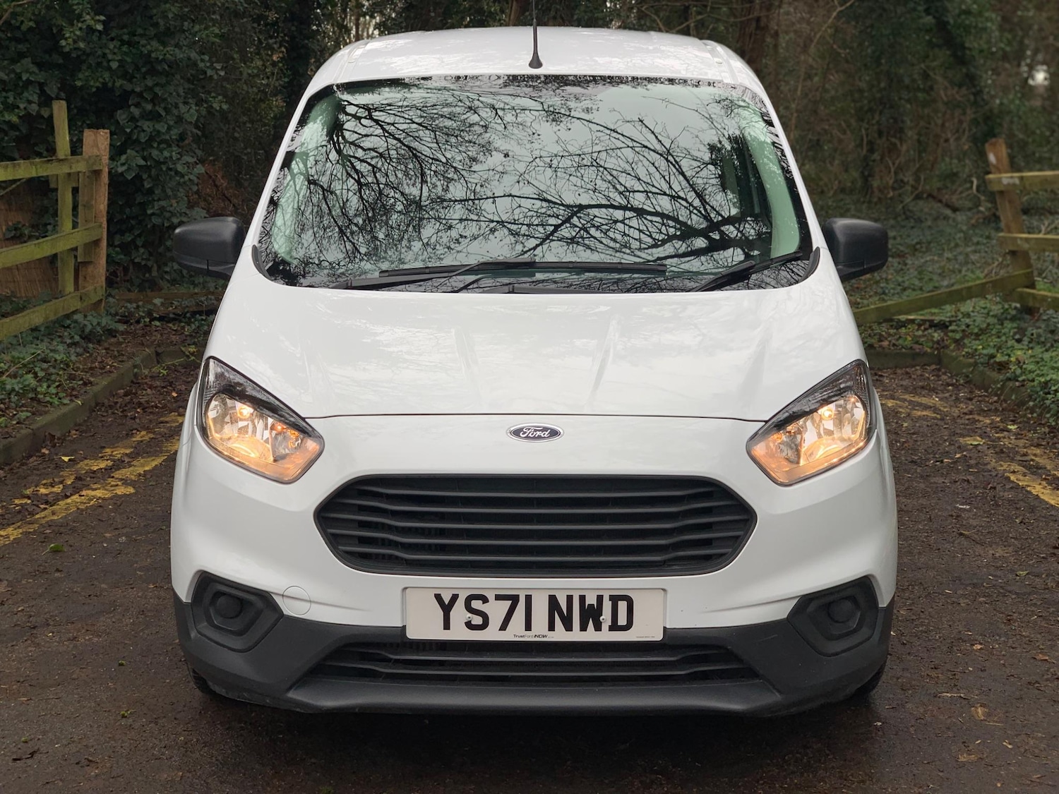 Used Ford Transit Courier 2022 for sale - 76573047: Photo 2
