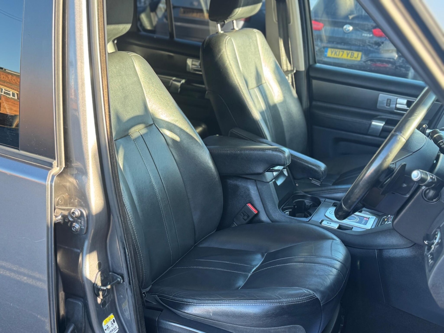 Used Land Rover Discovery 2014 for sale - 77255357: Photo 8