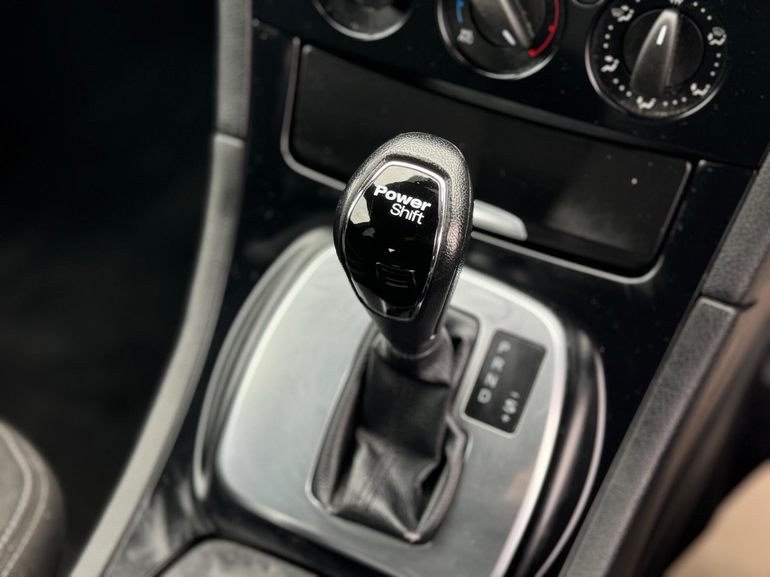 Used Ford Galaxy 2015 for sale - 76572157: Photo 12