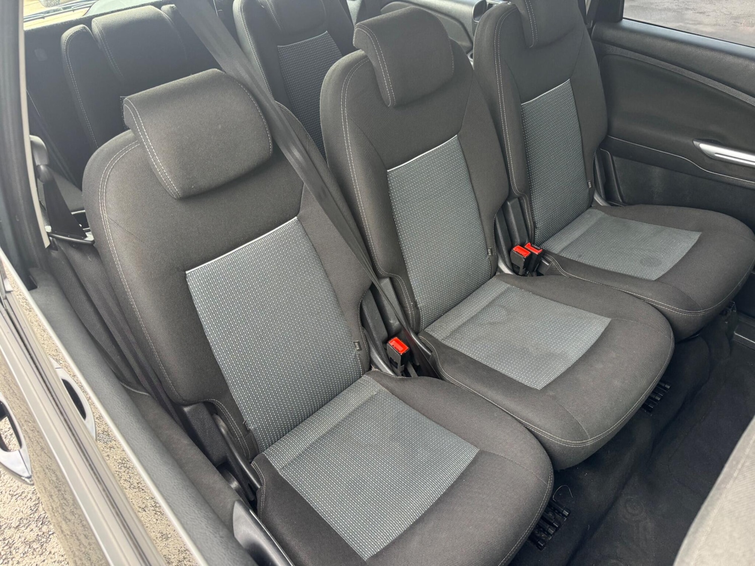 Used Ford Galaxy 2015 for sale - 76572157: Photo 13