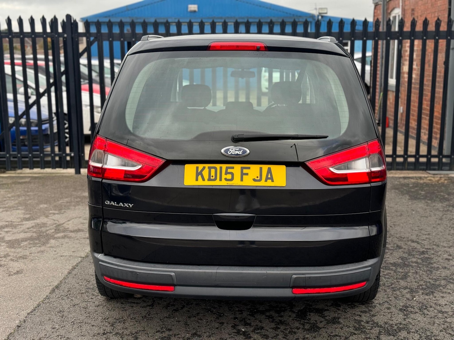 Used Ford Galaxy 2015 for sale - 76572157: Photo 5