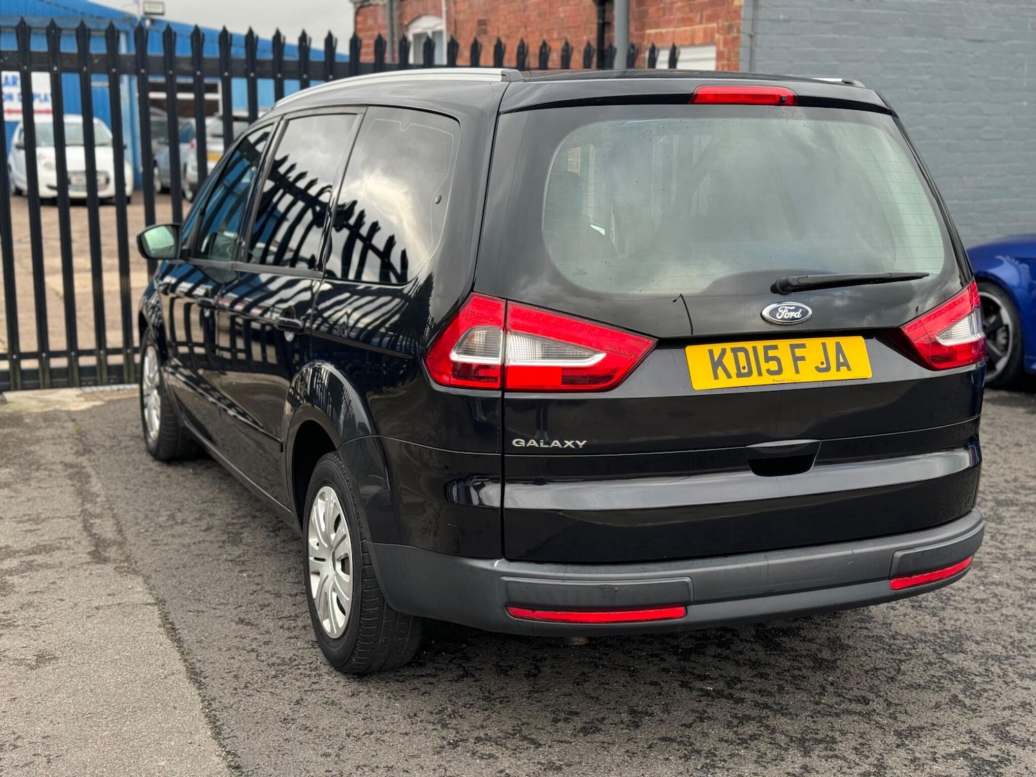 Used Ford Galaxy 2015 for sale - 76572157: Photo 6