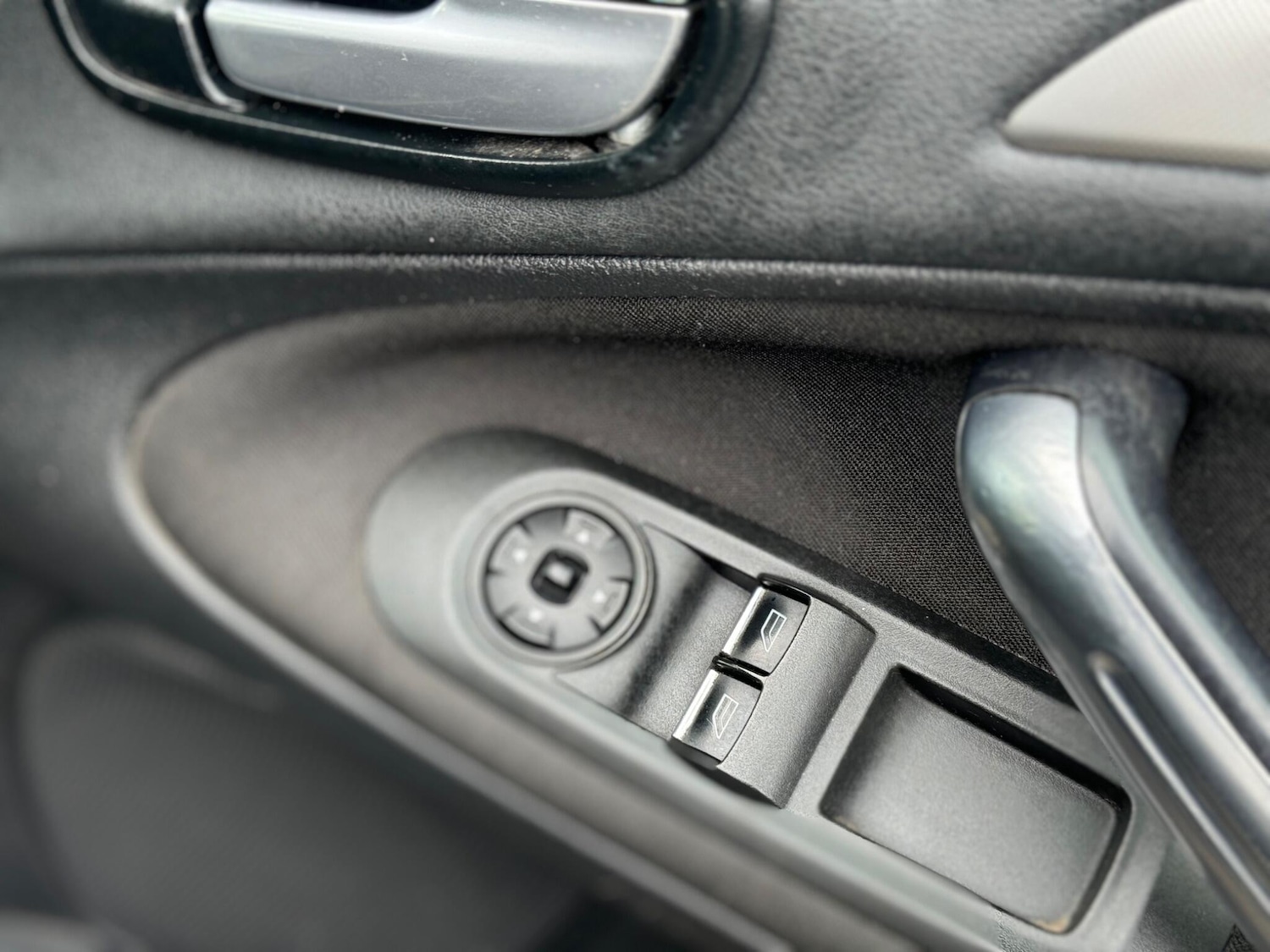 Used Ford Galaxy 2015 for sale - 76572157: Photo 7