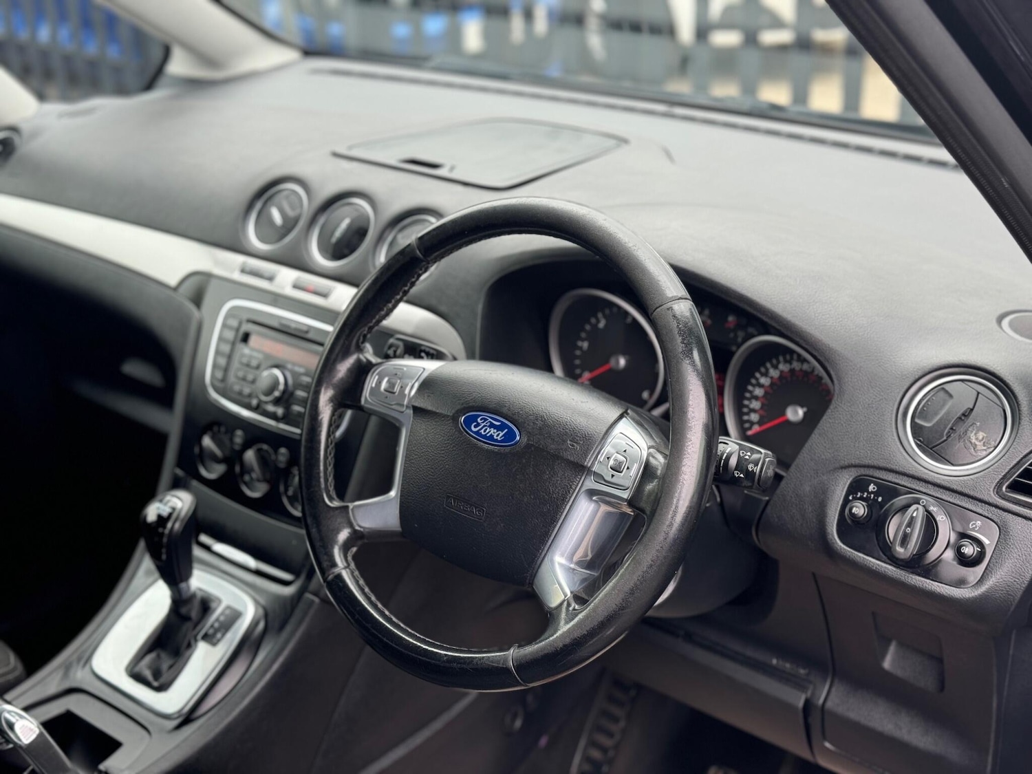 Used Ford Galaxy 2015 for sale - 76572157: Photo 8