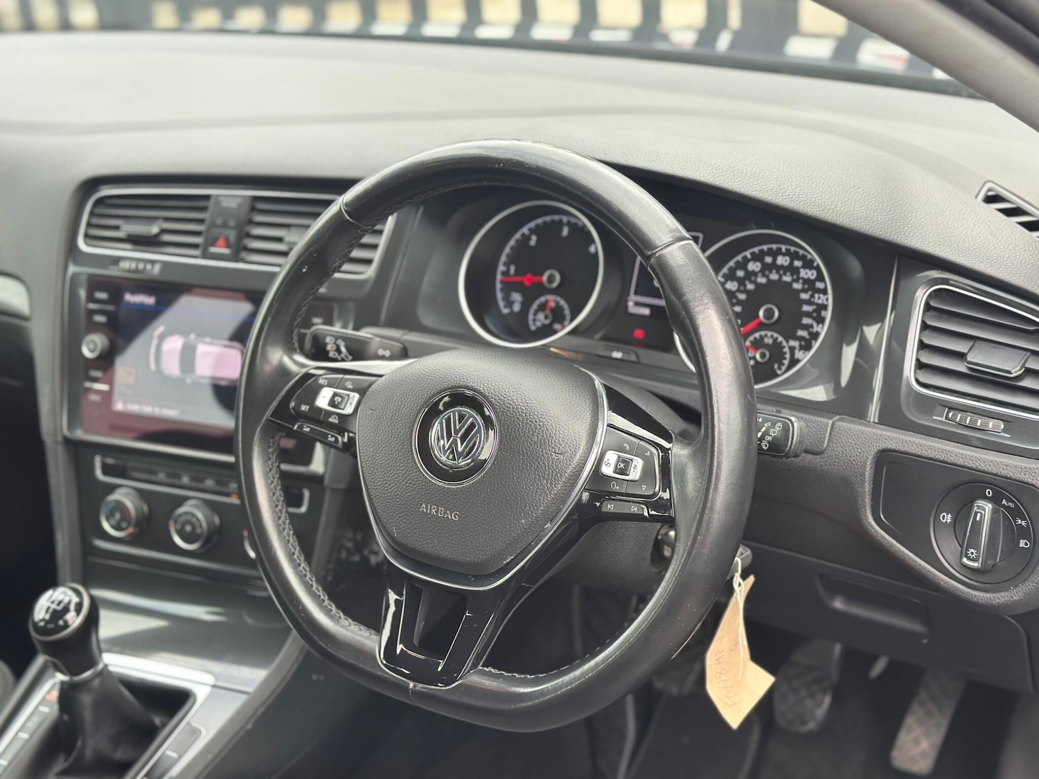 Used Volkswagen Golf 2018 for sale - 78047645: Photo 7