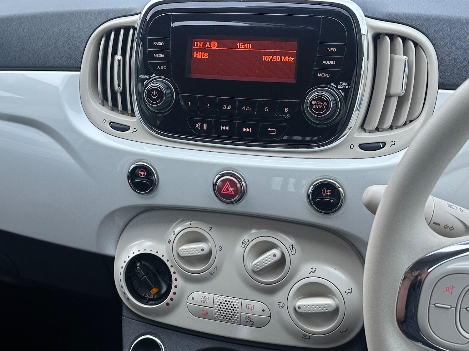 Used Fiat 500 2016 for sale - 77255483: Photo 9