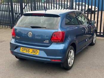 Used Volkswagen Polo 2017 for sale - 78648139: Photo