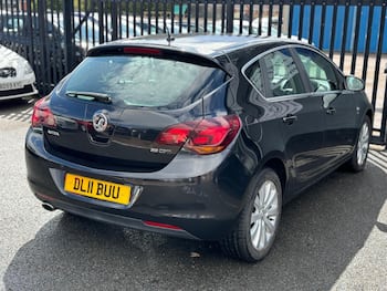Used Vauxhall Astra 2011 for sale - 79589373: Photo