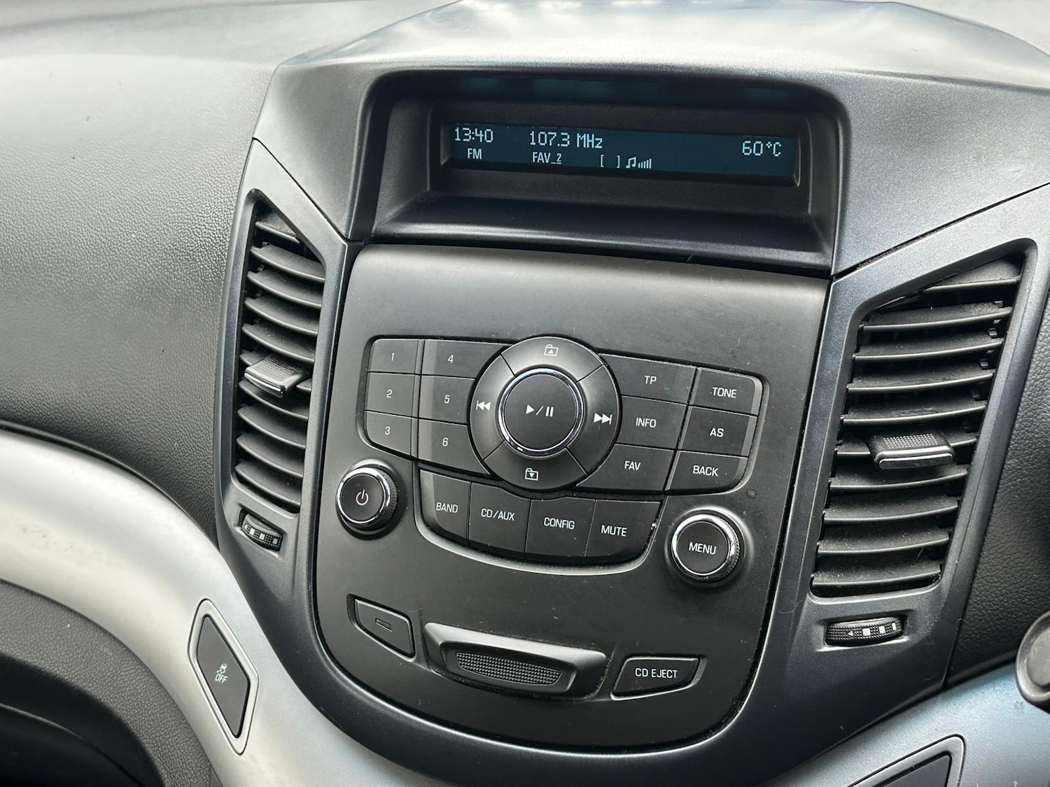 Used Chevrolet Orlando 2011 for sale - 76562045: Photo 10