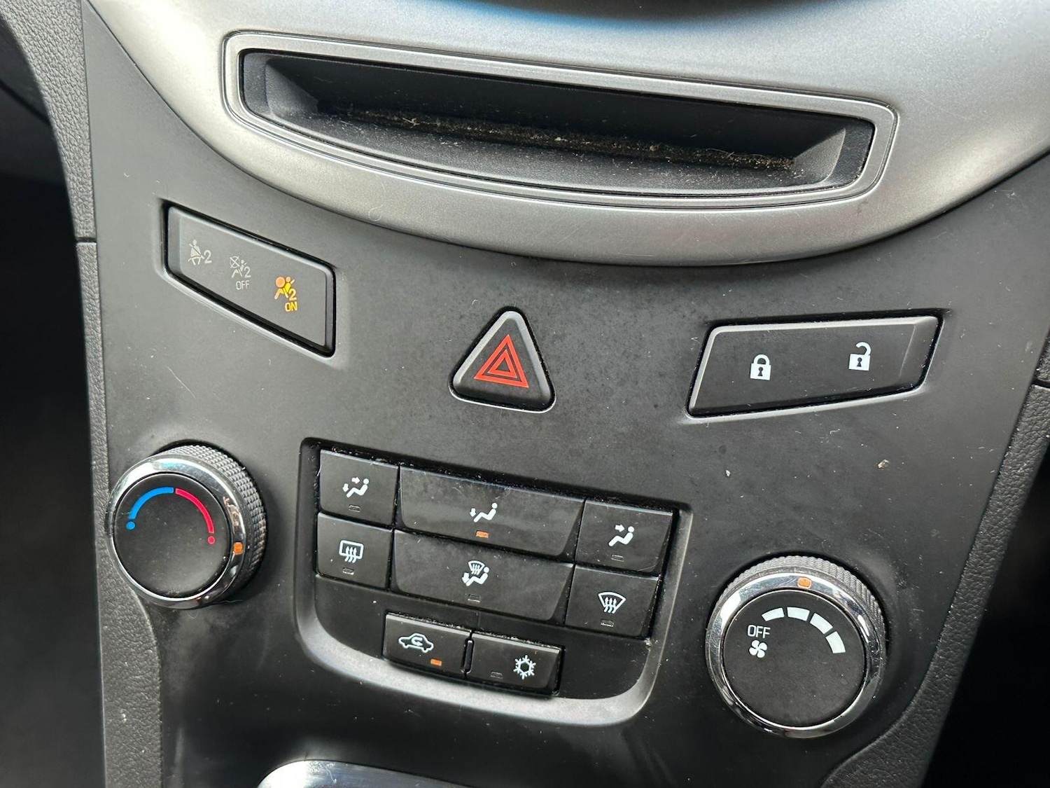 Used Chevrolet Orlando 2011 for sale - 76562045: Photo 9