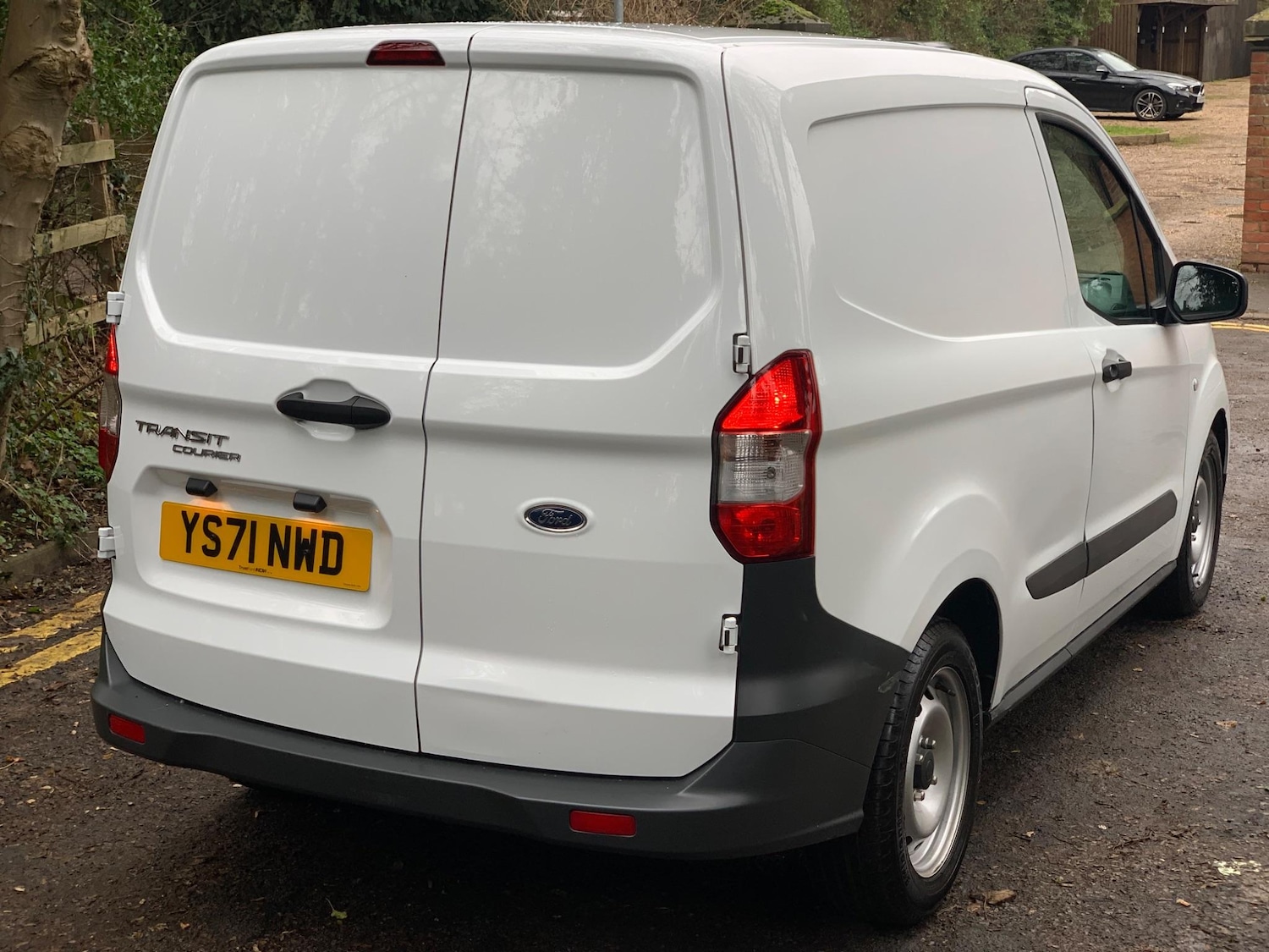 Used Ford Transit Courier 2022 for sale - 77255358: Photo 4