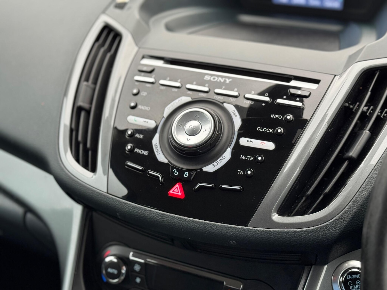 Used Ford Grand C-Max 2015 for sale - 76549448: Photo 17