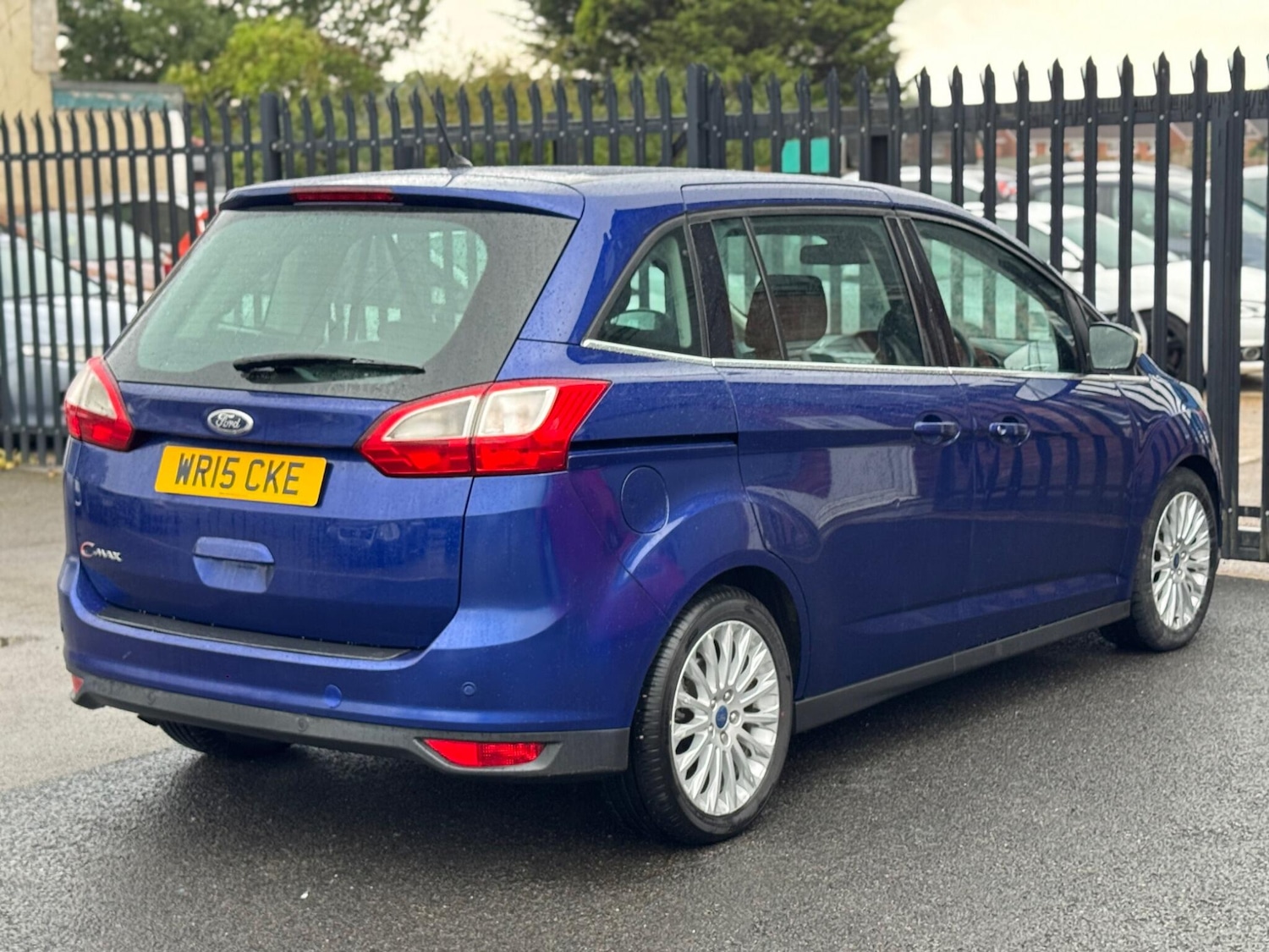 Used Ford Grand C-Max 2015 for sale - 76549448: Photo 6